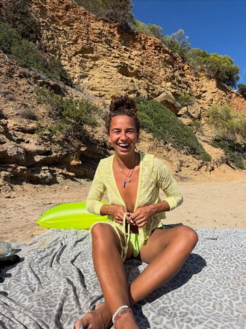 Gina July nude photo 5