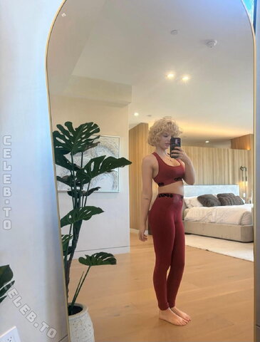 Gina Lynn photo 4
