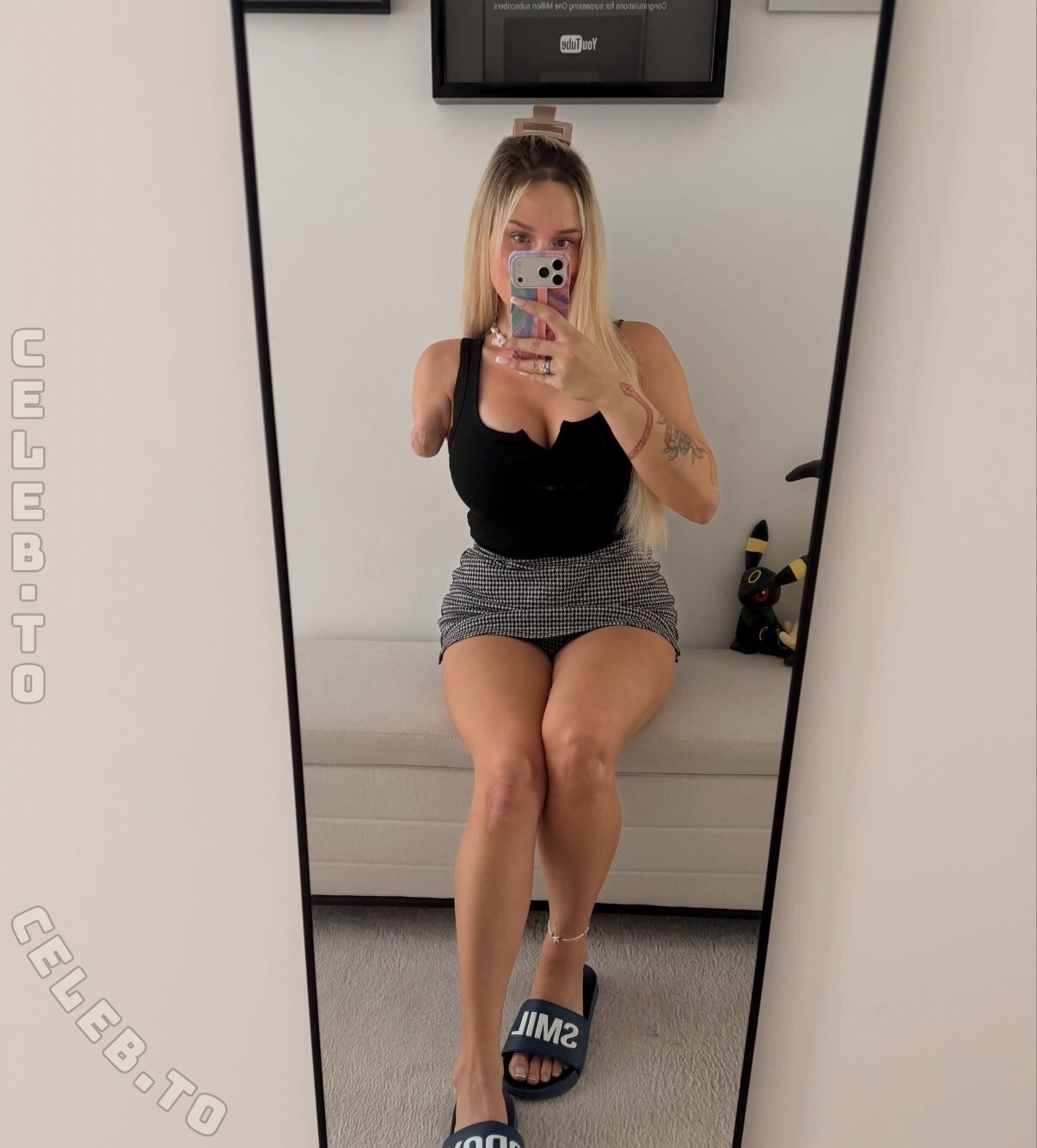 Gina Rühl nude photo 1