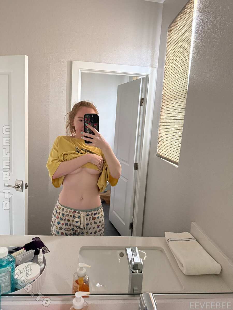 Ginger & Eevee nude photo 2