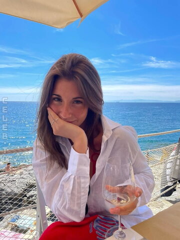 Giorgia Teló nude photo 1
