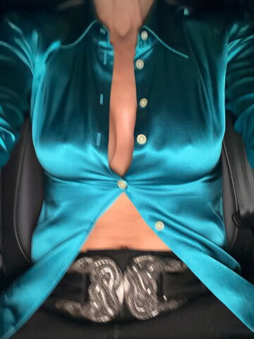 Giovanna Ewbank nude photo 9