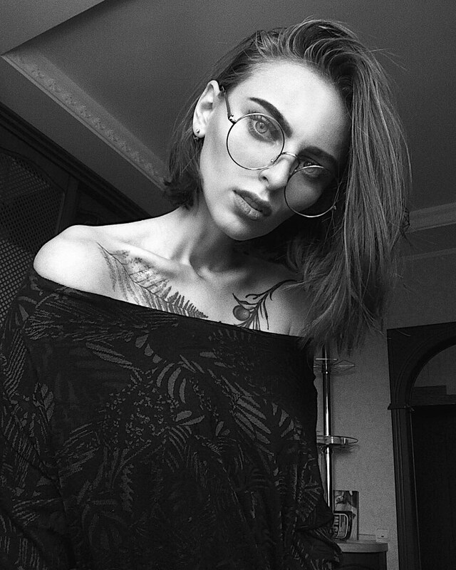 Girlvinishko nude photo 2