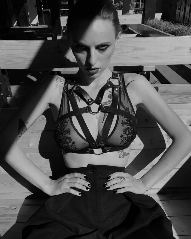 Girlvinishko nude photo 13