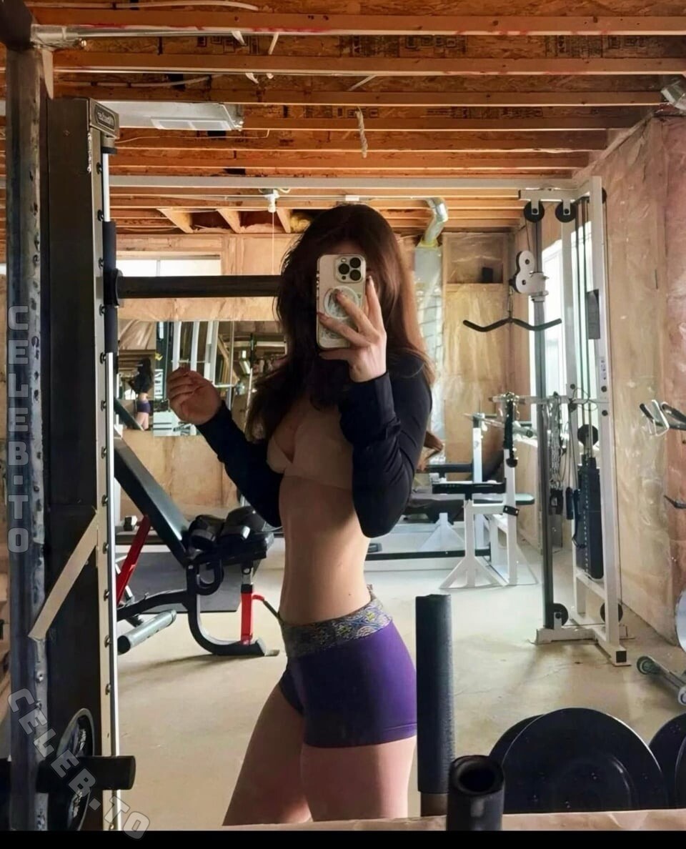 Giulia Bruno nude photo 2