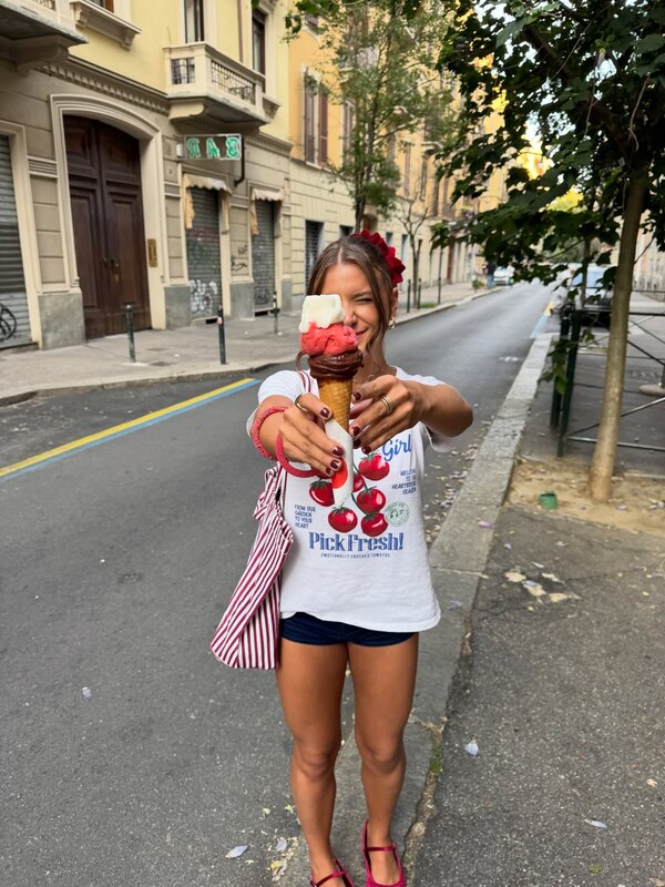 Giulia Nassa nude photo 10
