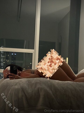 Giulianaava nude photo 21