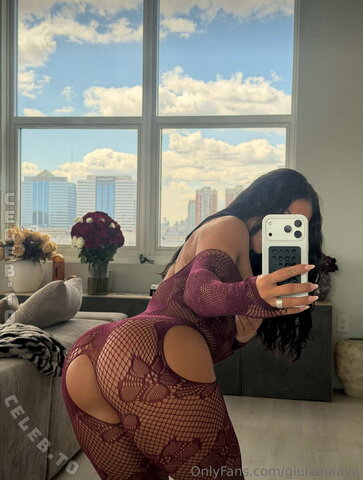 Giulianaava nude photo 24