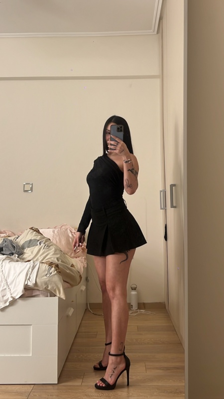 Gkougkouu nude photo 6