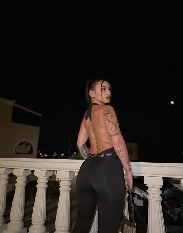 Gkougkouu nude photo 35