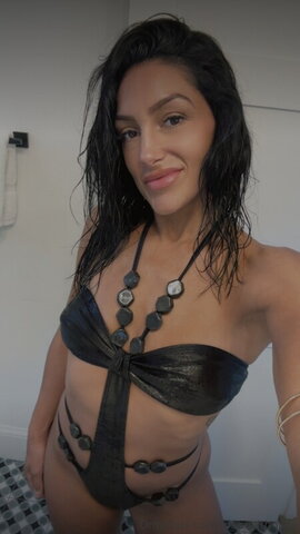 glamwithnikki New (6 photos)
