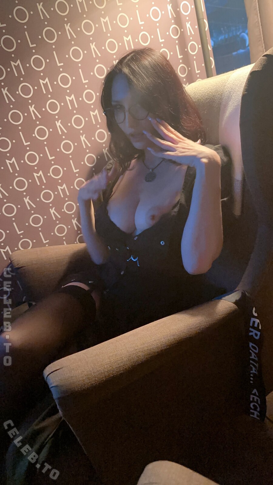 gliese__581 nude photo 8