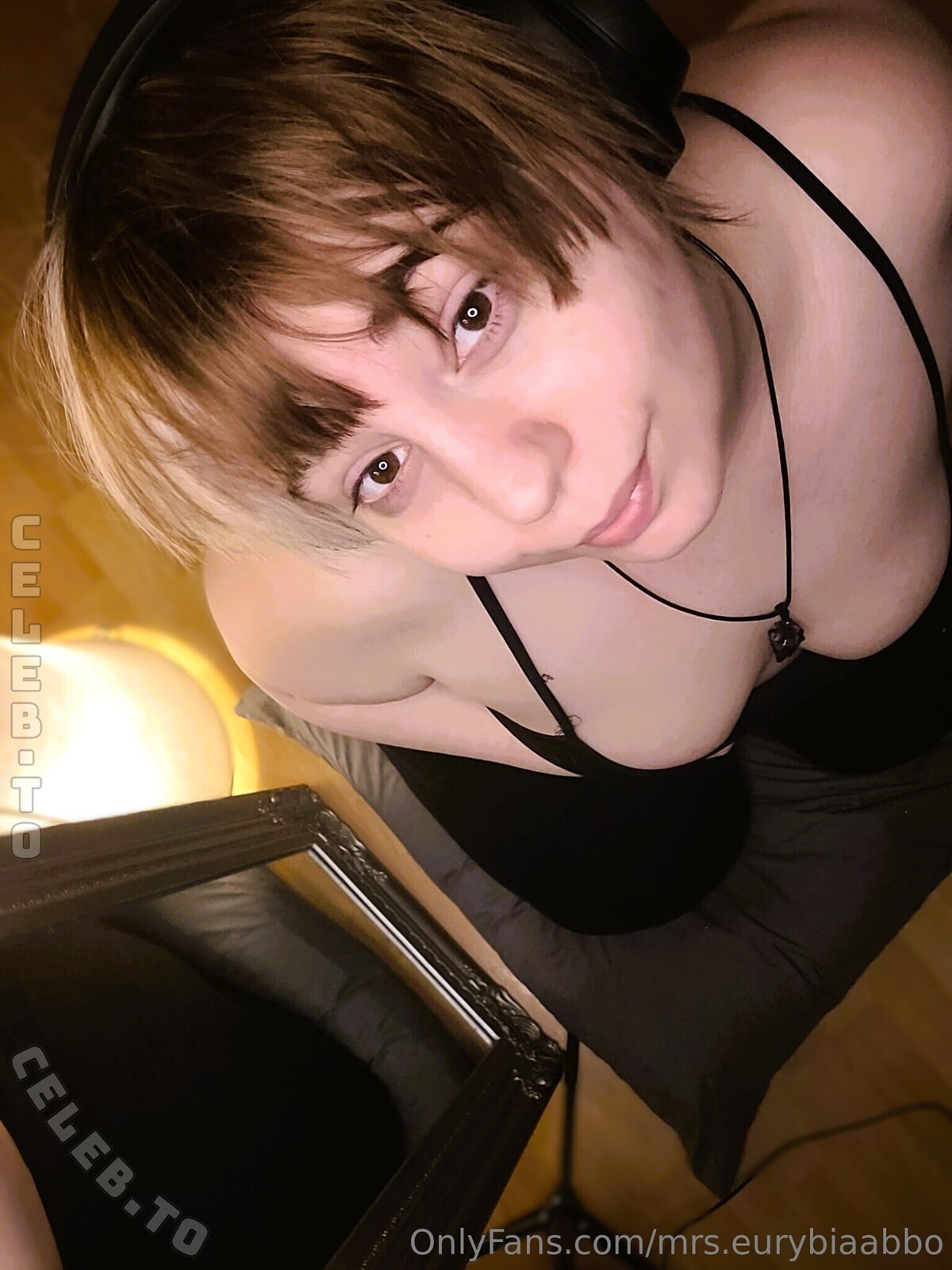 Goddess Victoria nude photo 8