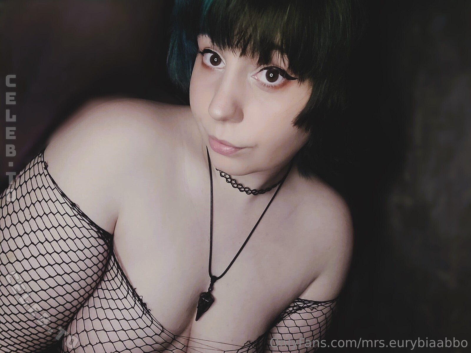 Goddess Victoria nude photo 10