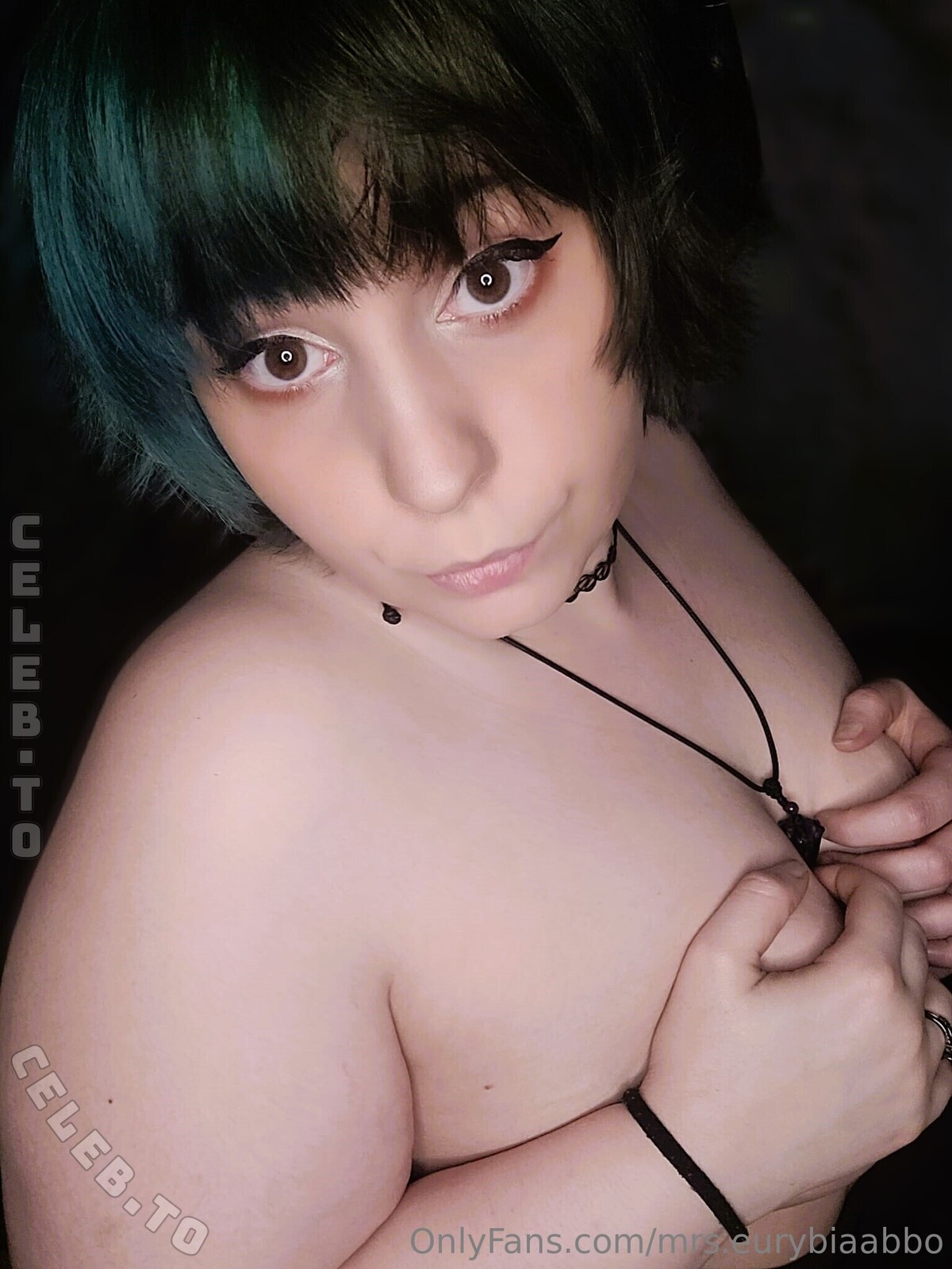 Goddess Victoria nude photo 18