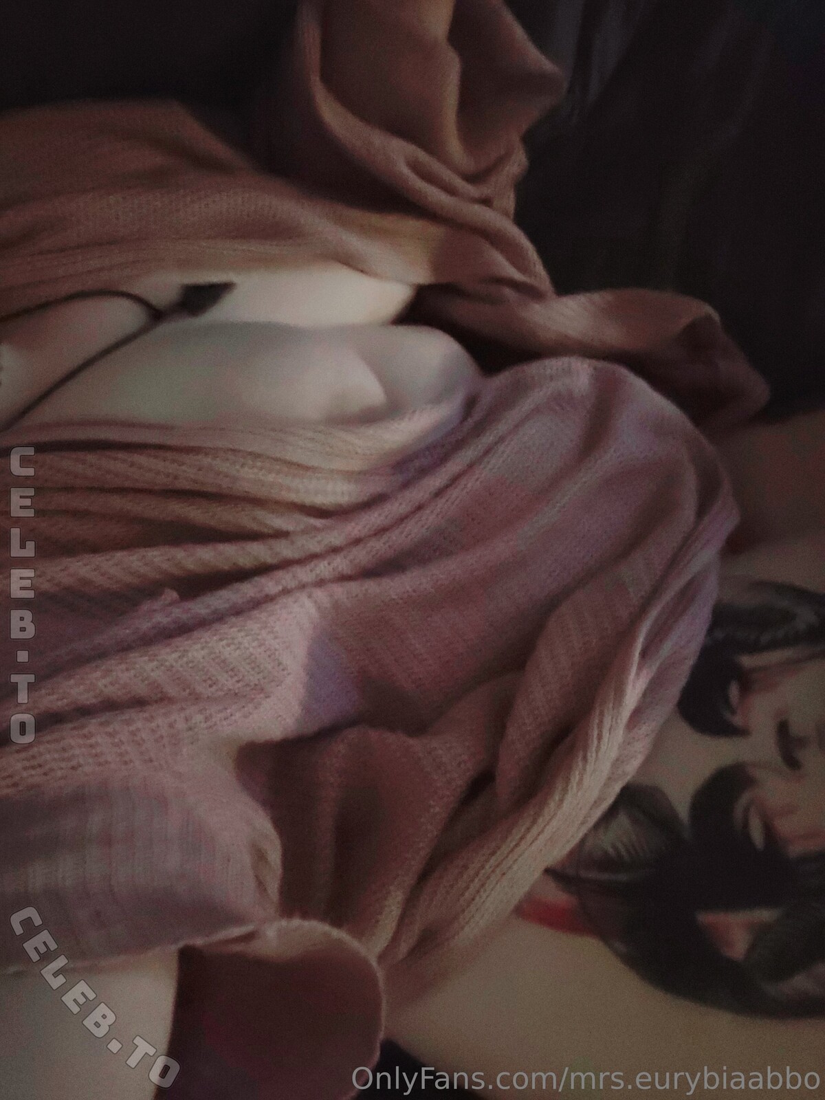 Goddess Victoria nude photo 4