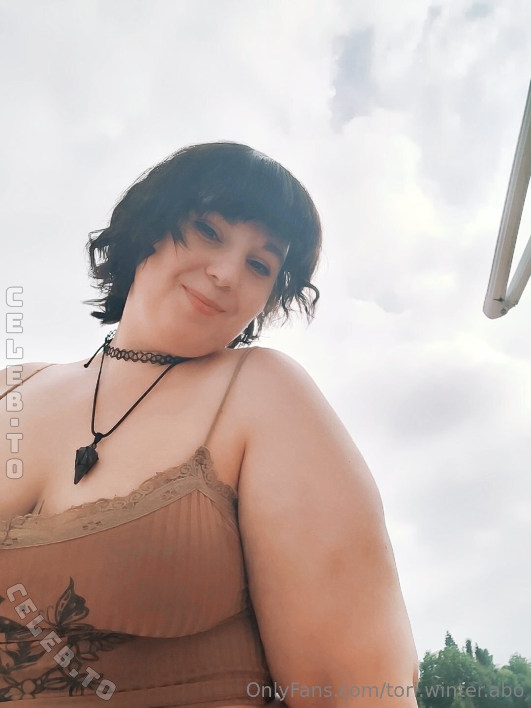 Goddess Victoria nude photo 10