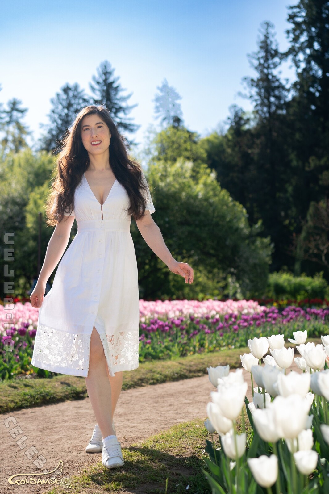 Goldamsel nude photo 11