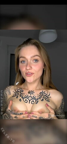 Goldloeckchen159 nude photo 7