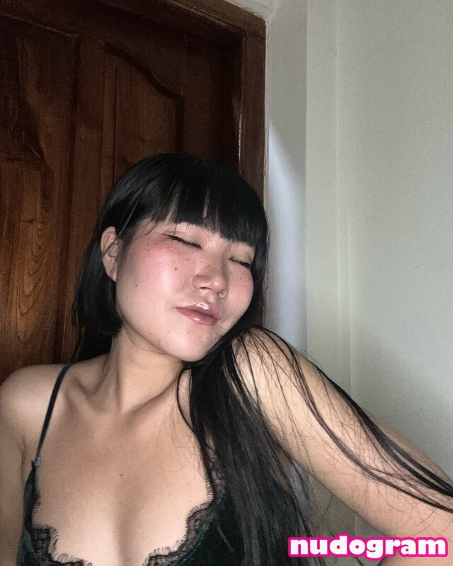 Goofyna3 nude photo 9