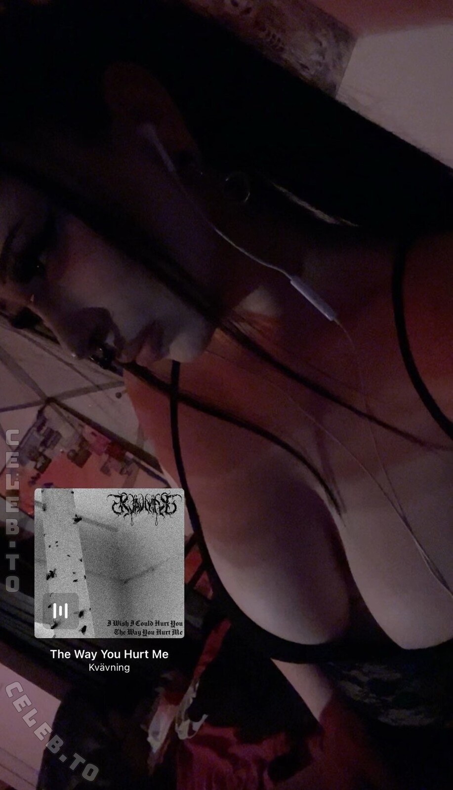 Gothminze nude photo 11