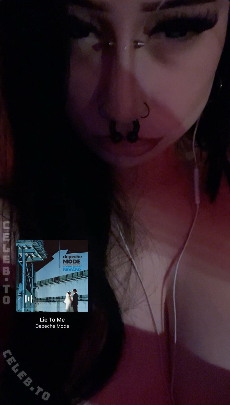 Gothminze nude photo 15
