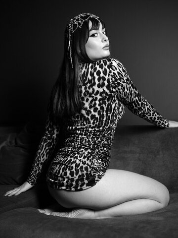 Gozde Tunc gozdetunnc nude photo 4