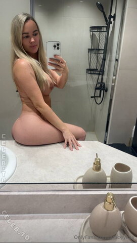 Graceykay photo 3