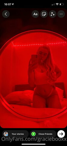 Graciebooxx nude photo 106
