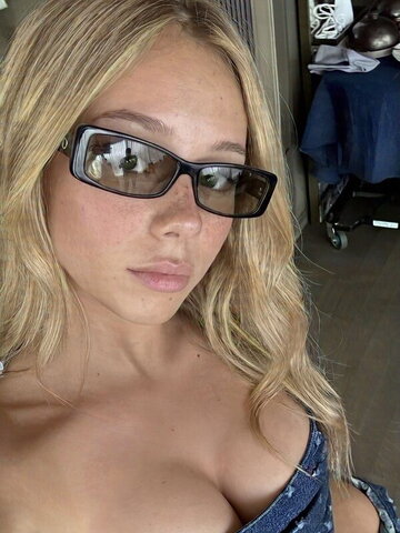 graciehiggins Fresh (3 photos)