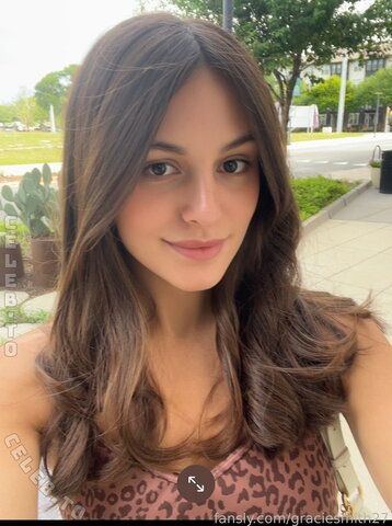 graciesmith27 nude photo 5
