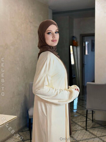 gracyestus – Update: She makes hijab content now, pretending to be a Muslim