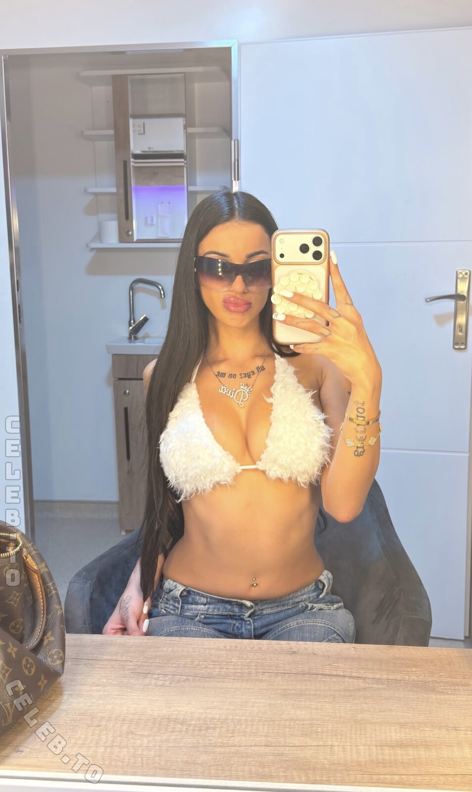 Greta Jasmin El Moktadi nude photo 1