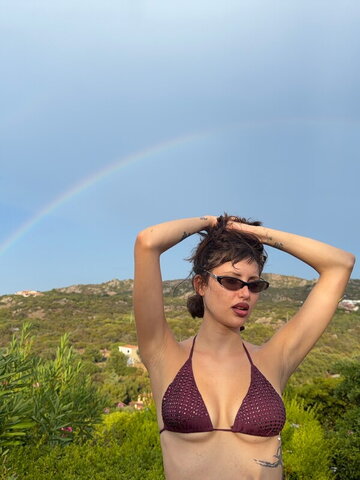 Greta Menchi nude photo 6