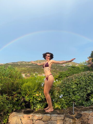 Greta Menchi nude photo 3