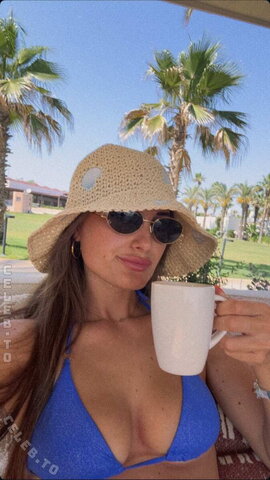 Gretalck – Another vacation picture 🍒