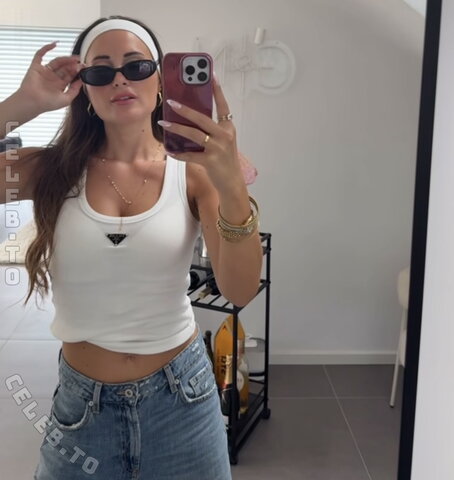 Gretalck nude photo 3
