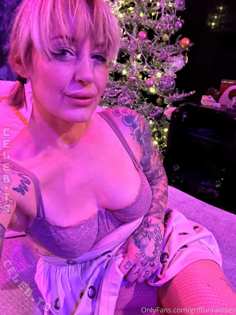 Griffon Ramsey nude photo 12