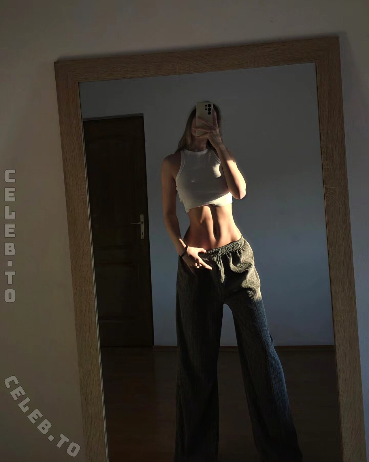 Gréta Keresztes nude photo 6