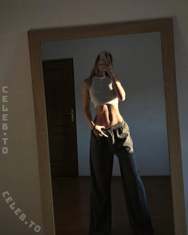 Gréta Keresztes nude photo 15