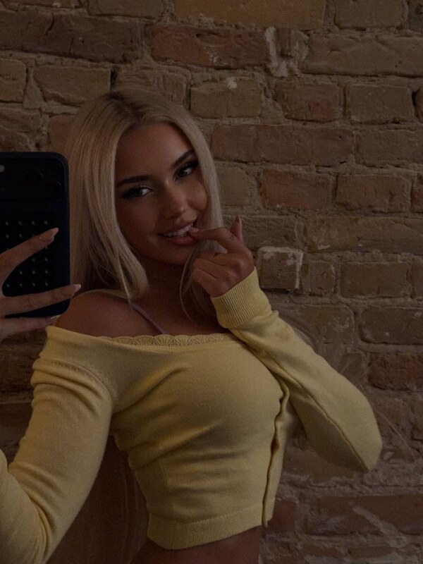 Gwendolynceline nude photo 1