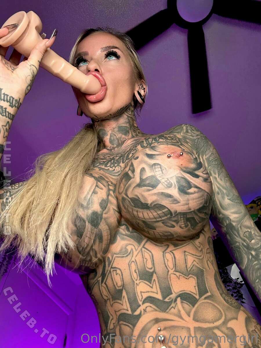 GymGamerGirl nude photo 8