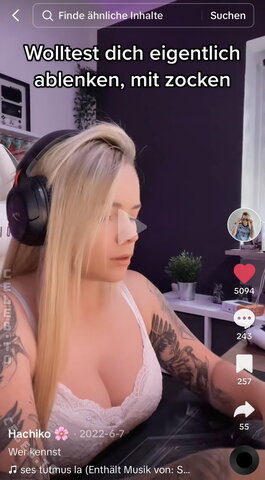 HachikoTTV nude photo 20