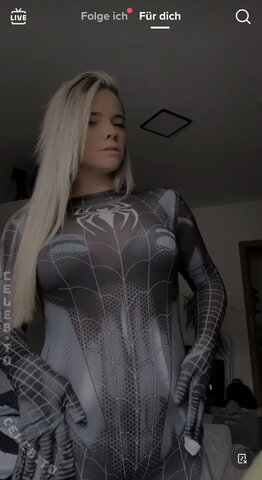 HachikoTTV nude photo 16
