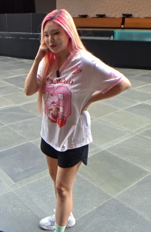 HAchubby nude photo 9