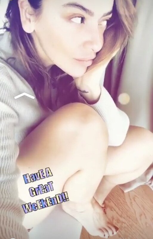 Hadise nude photo 23