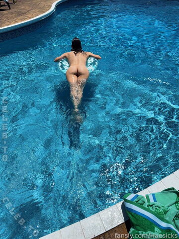 Haesicks nude photo 27
