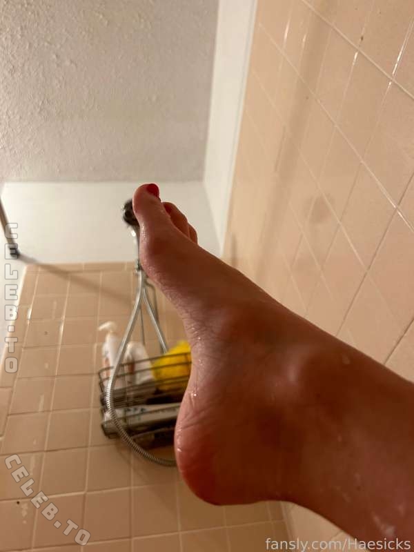 Haesicks nude photo 9