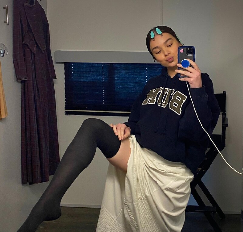 Hailee Steinfeld nude photo 3