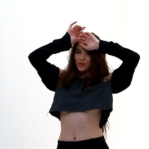 Hailee Steinfeld nude photo 62